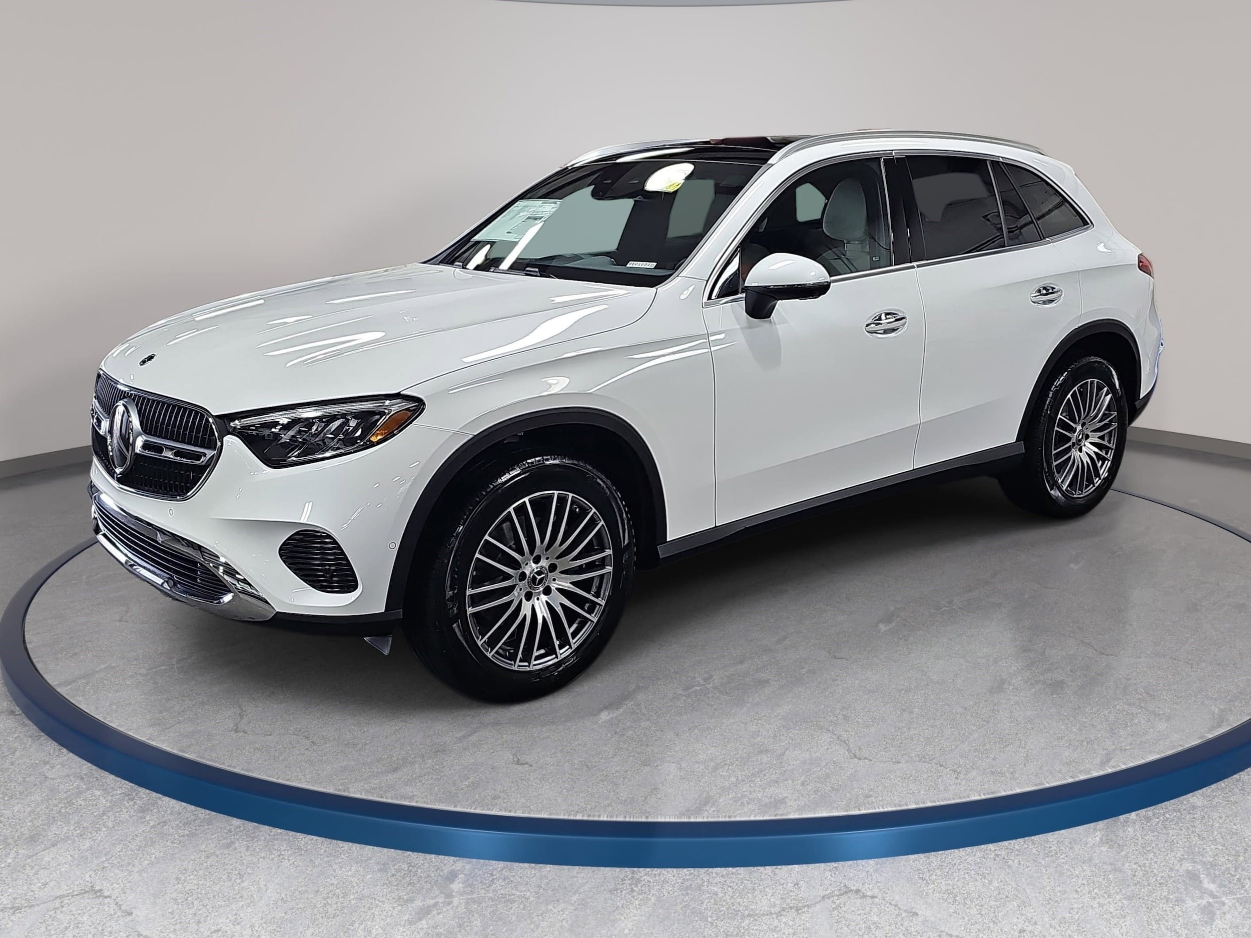 2026 Mercedes-Benz GLC