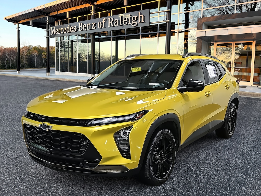 Used 2024 Chevrolet Trax ACTIV FWD ACTIV