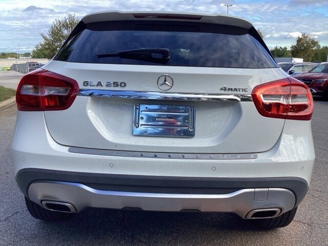 2019 Mercedes Benz GLA 250 4MATIC photo 3