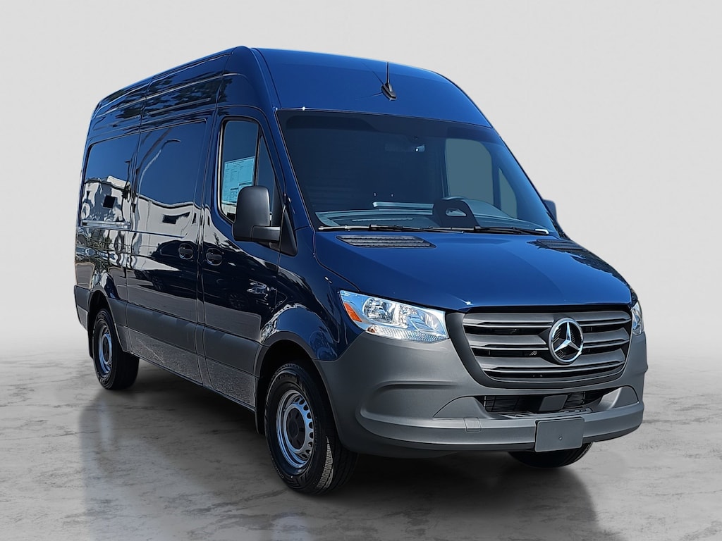 New 2025 Mercedes-Benz Sprinter 2500 Standard Roof 4-Cyl Diesel Van Cargo Van