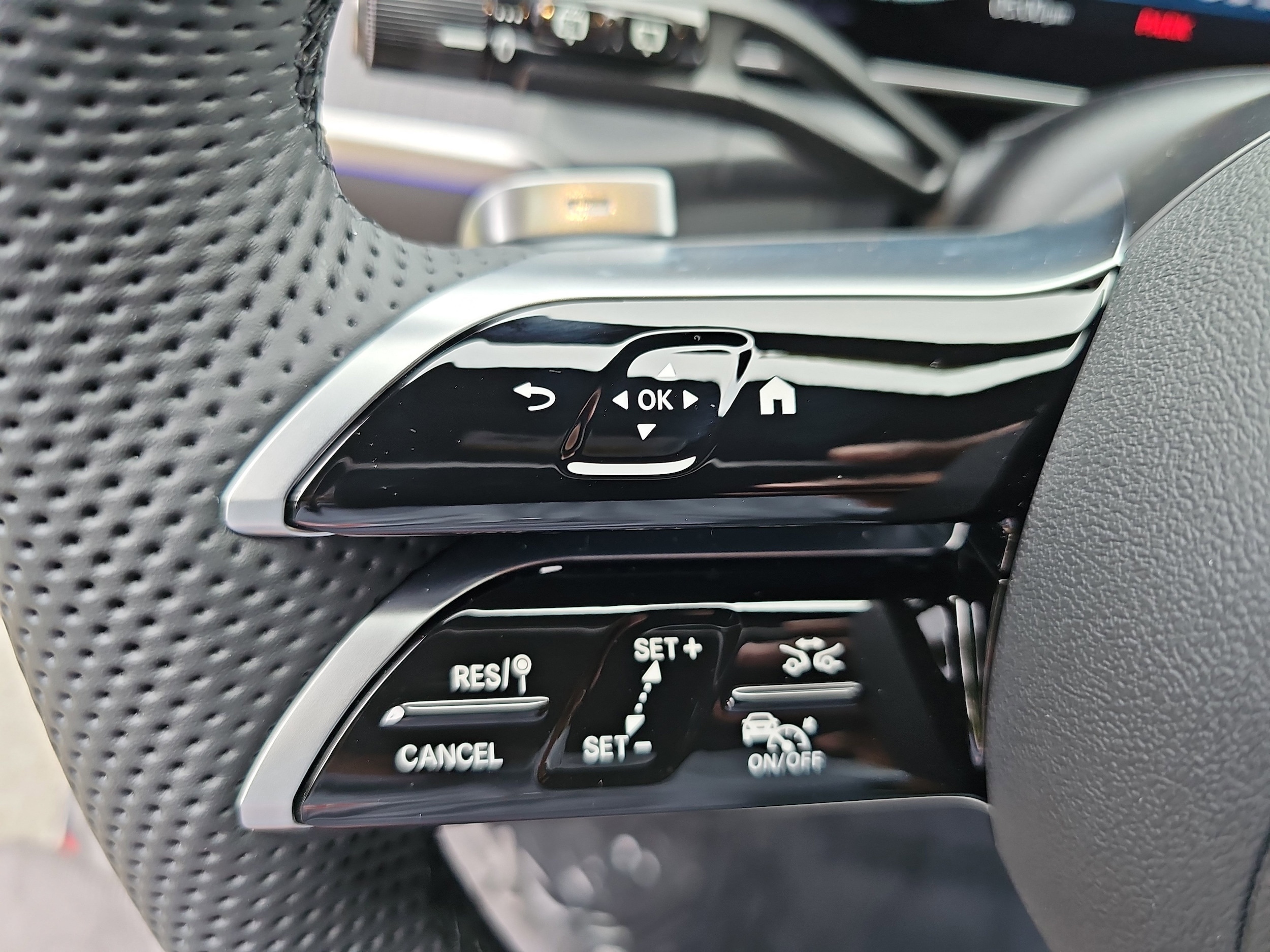 2026 Mercedes-Benz GLC Base - Photo 18