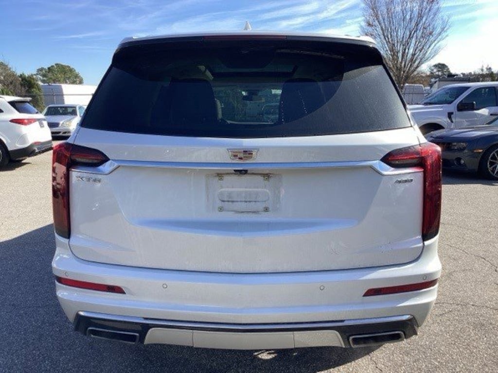 Used 2023 CADILLAC XT6 FWD Premium Luxury FWD Premium Luxury