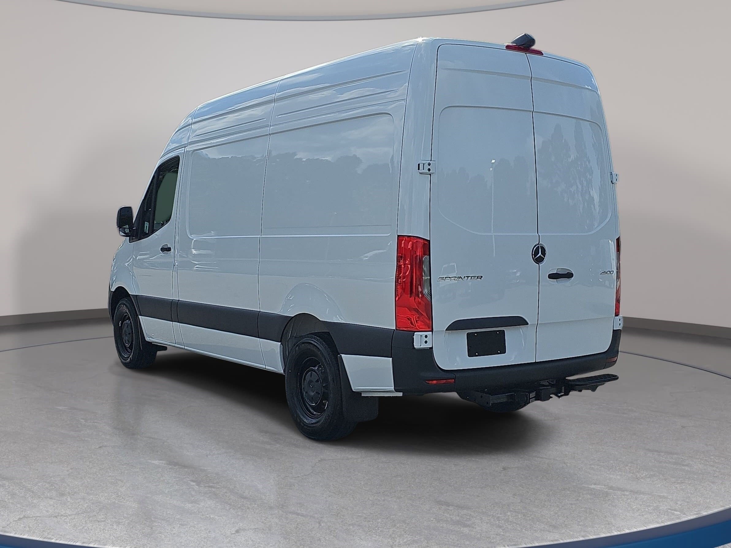 2026 Mercedes-Benz Sprinter Cargo Van Base - Photo 7