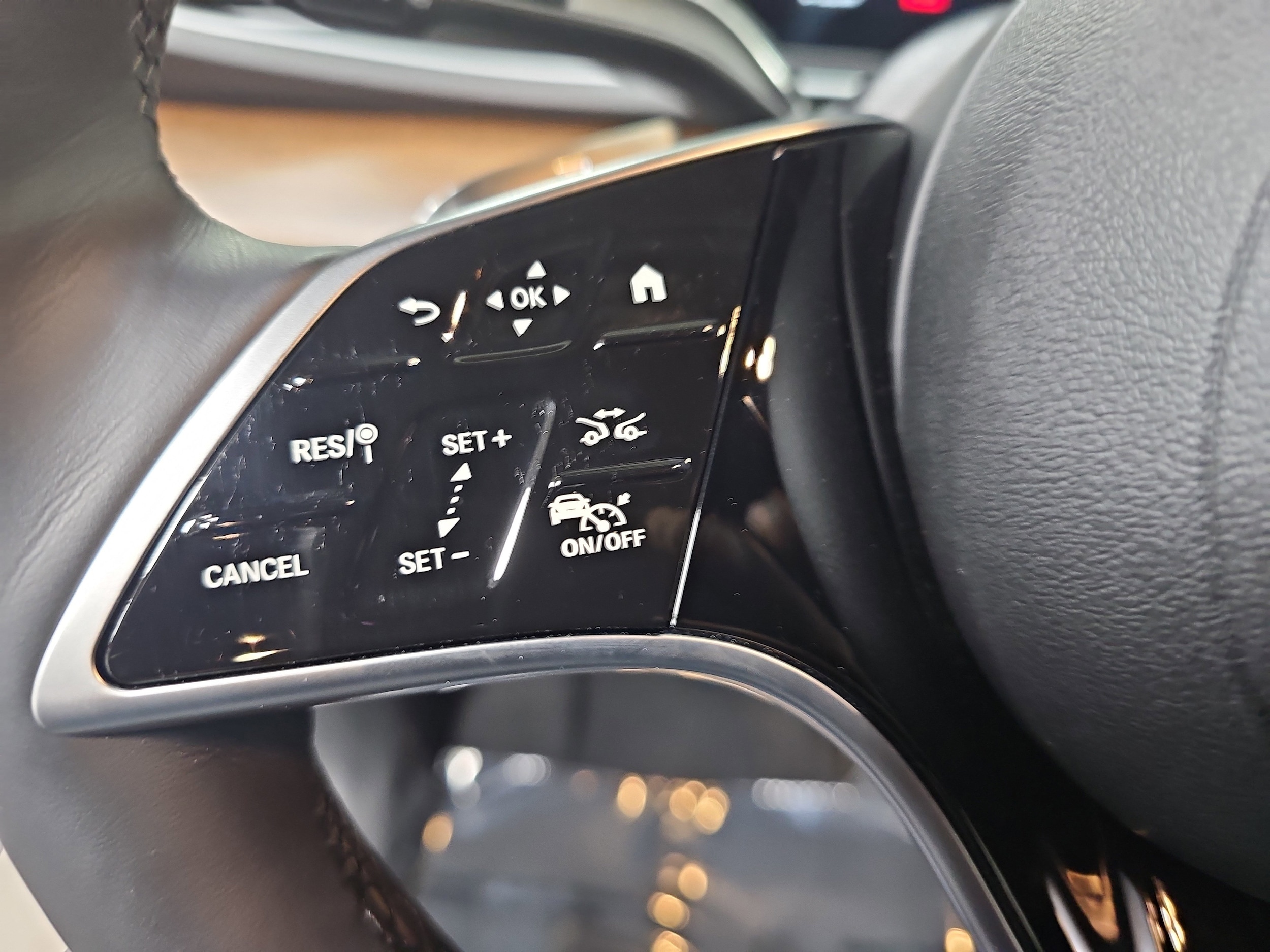 2025 Mercedes-Benz GLE GLE450 - Photo 17
