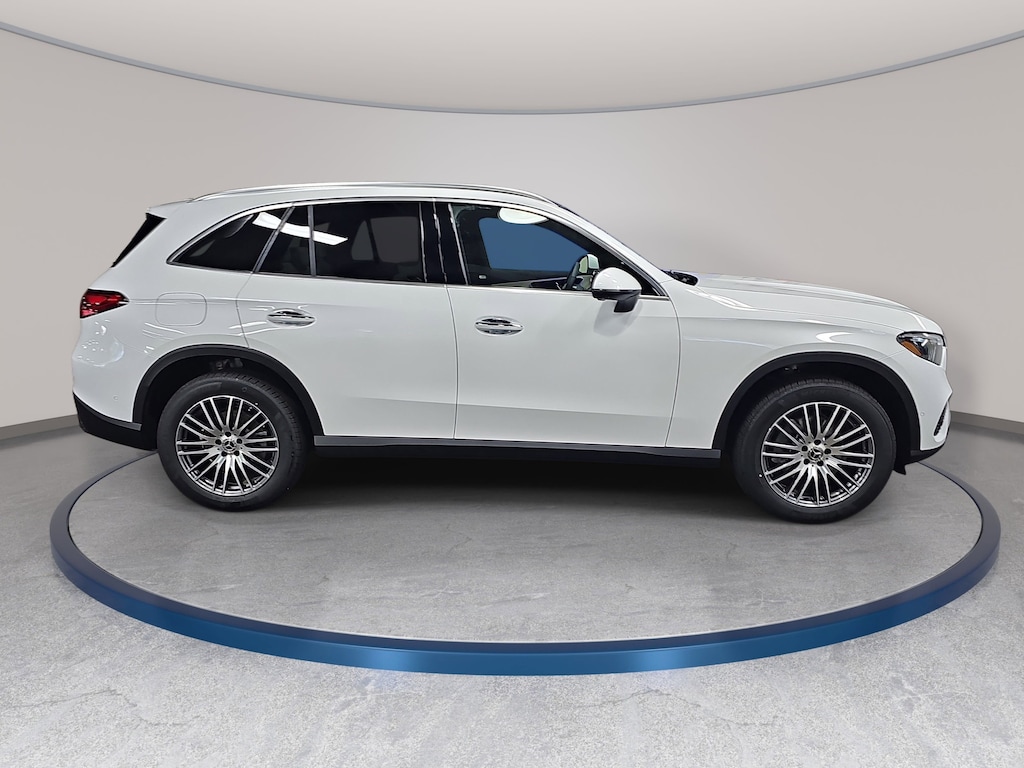 New 2026 Mercedes-Benz GLC 300 SUV