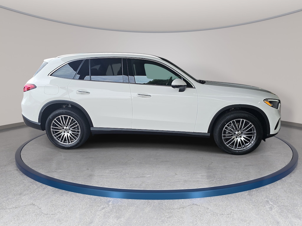 New 2026 Mercedes-Benz GLC 300 SUV