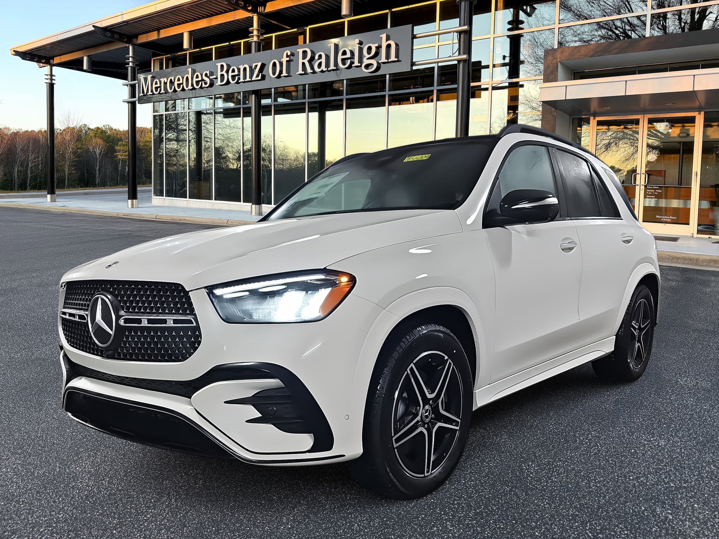 2026 Mercedes-Benz GLE GLE350's photo