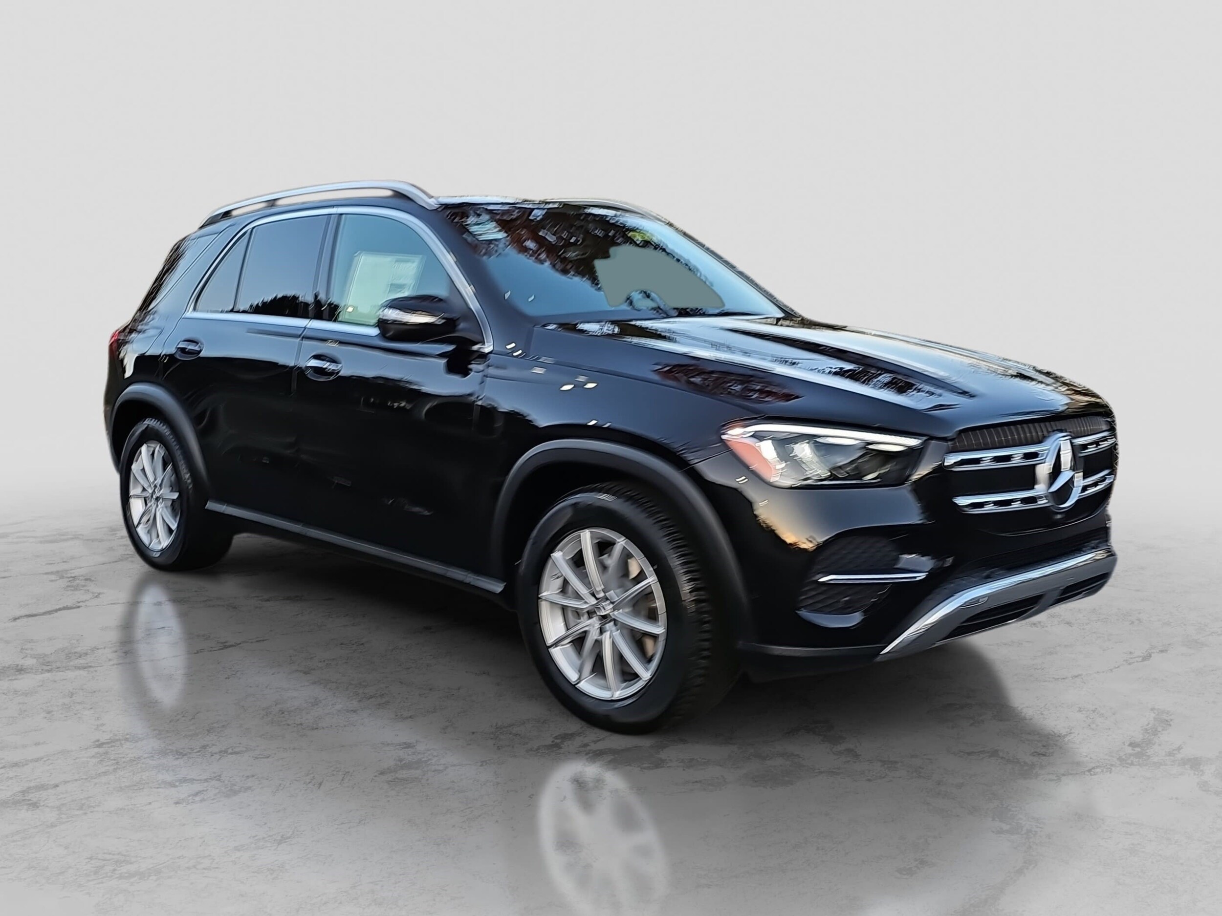 2026 Mercedes Benz GLE 350 4MATIC photo 2