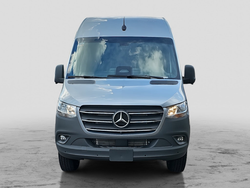 New 2026 Mercedes-Benz Sprinter 2500 High Roof 4-Cyl Diesel HO Van Crew Van