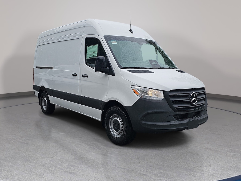 New 2026 Mercedes-Benz Sprinter 2500 Standard Roof 4-Cyl Diesel