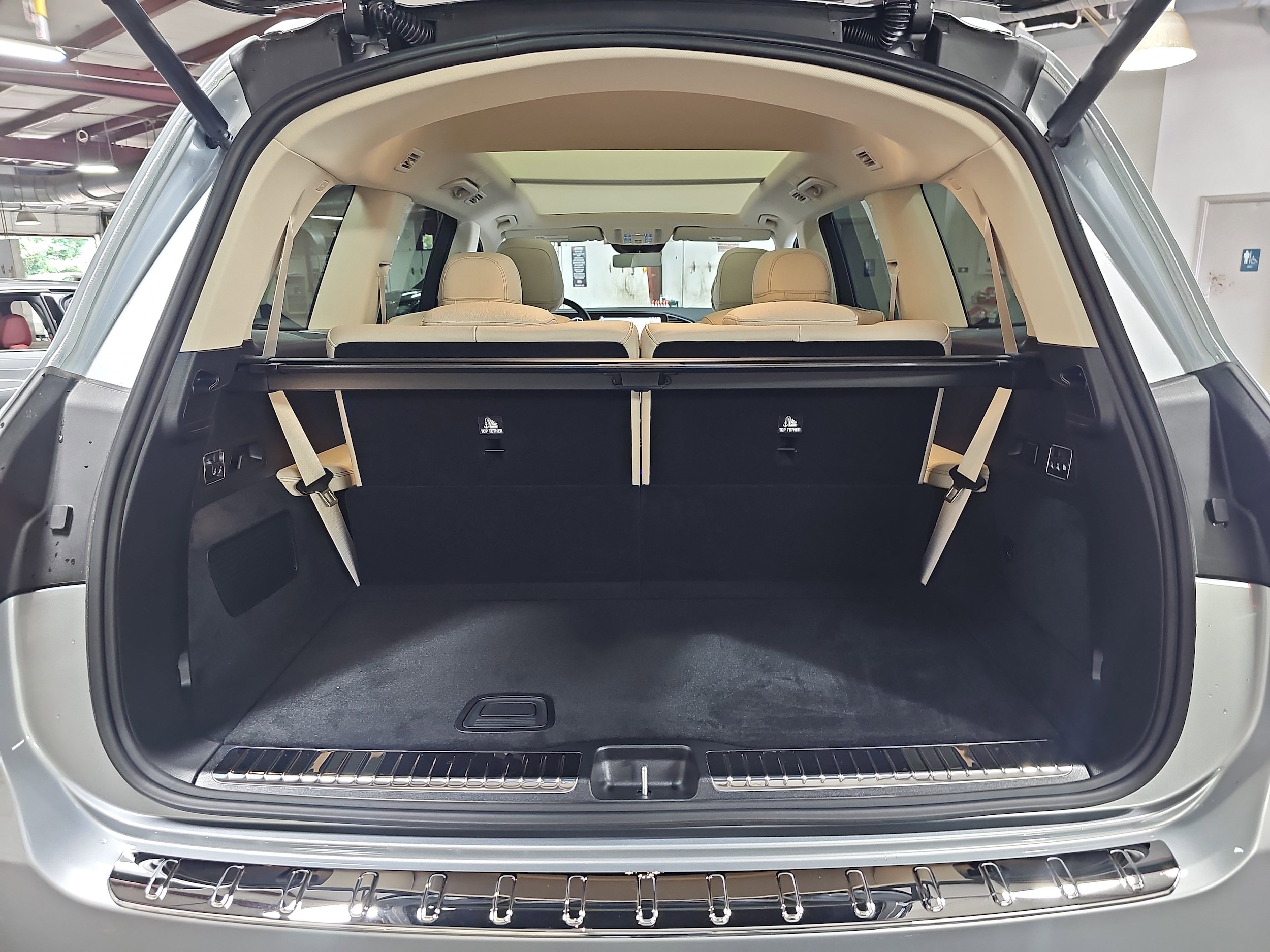 2026 Mercedes-Benz GLS Base - Photo 13