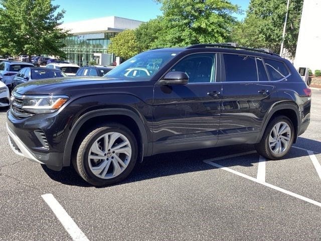 2022 Volkswagen Atlas 3.6L SE w/Tech 4MOTION's photo