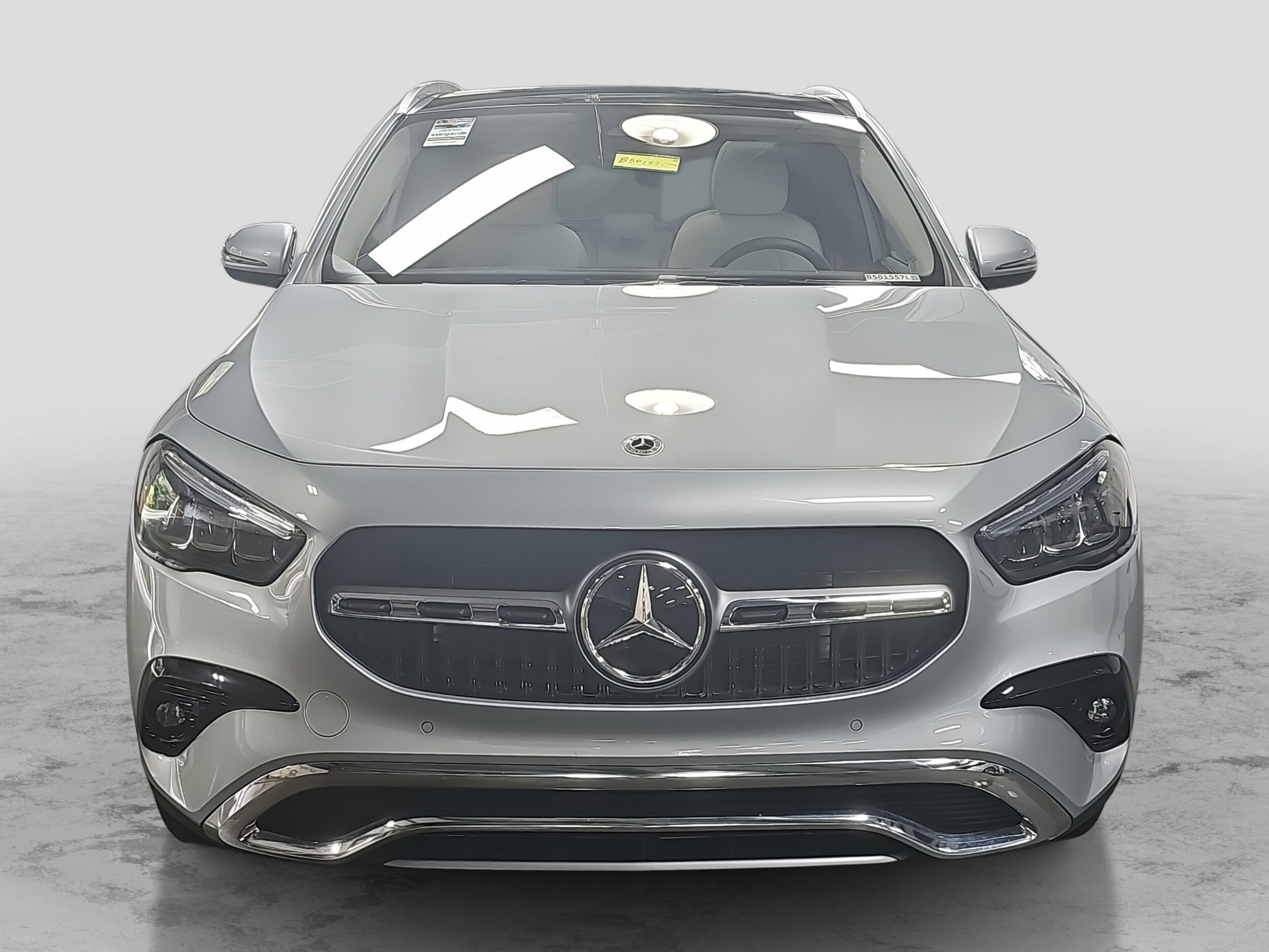 2025 Mercedes Benz GLA 250 photo 2