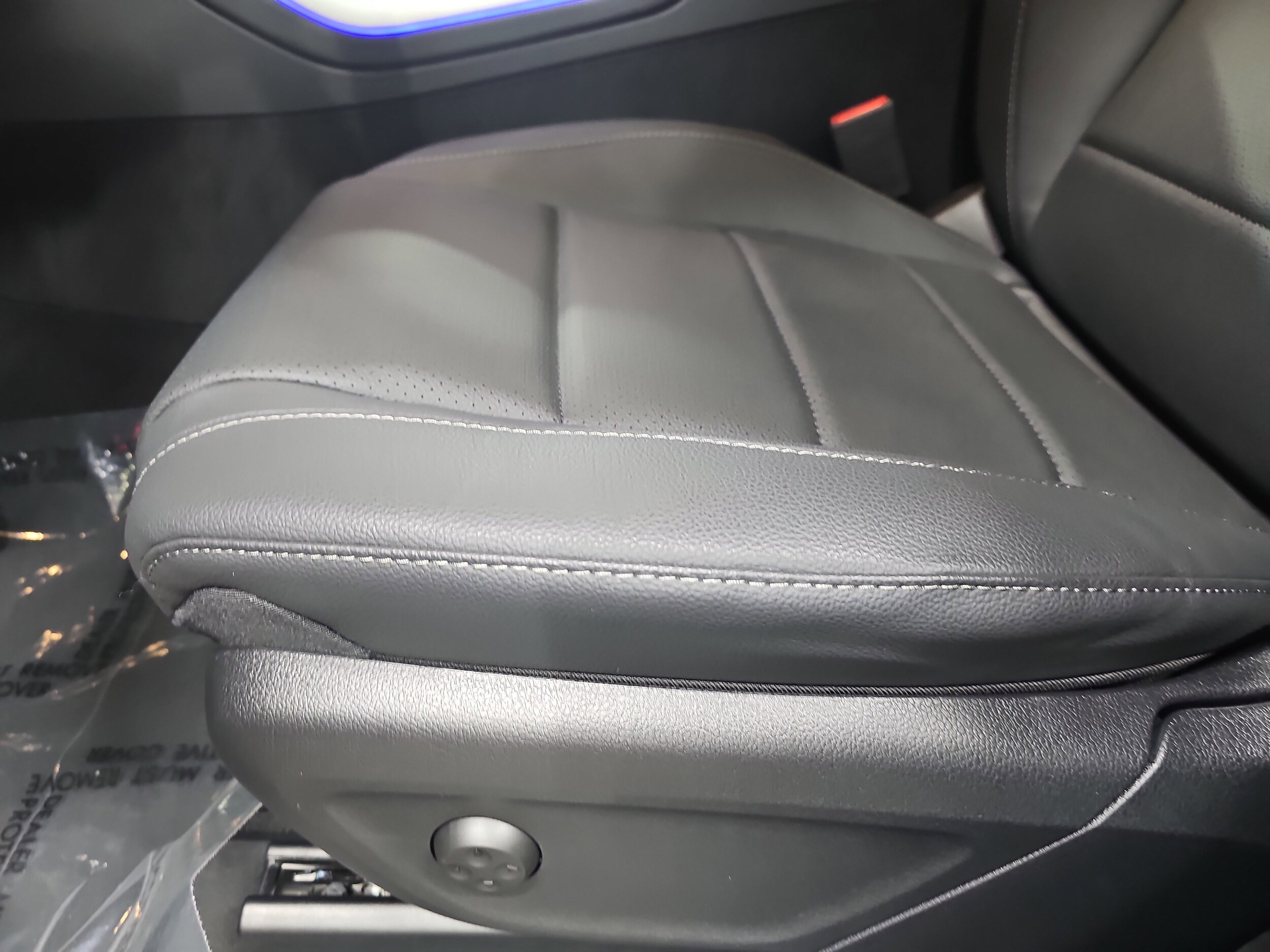 2025 Mercedes-Benz GLE GLE450 - Photo 29