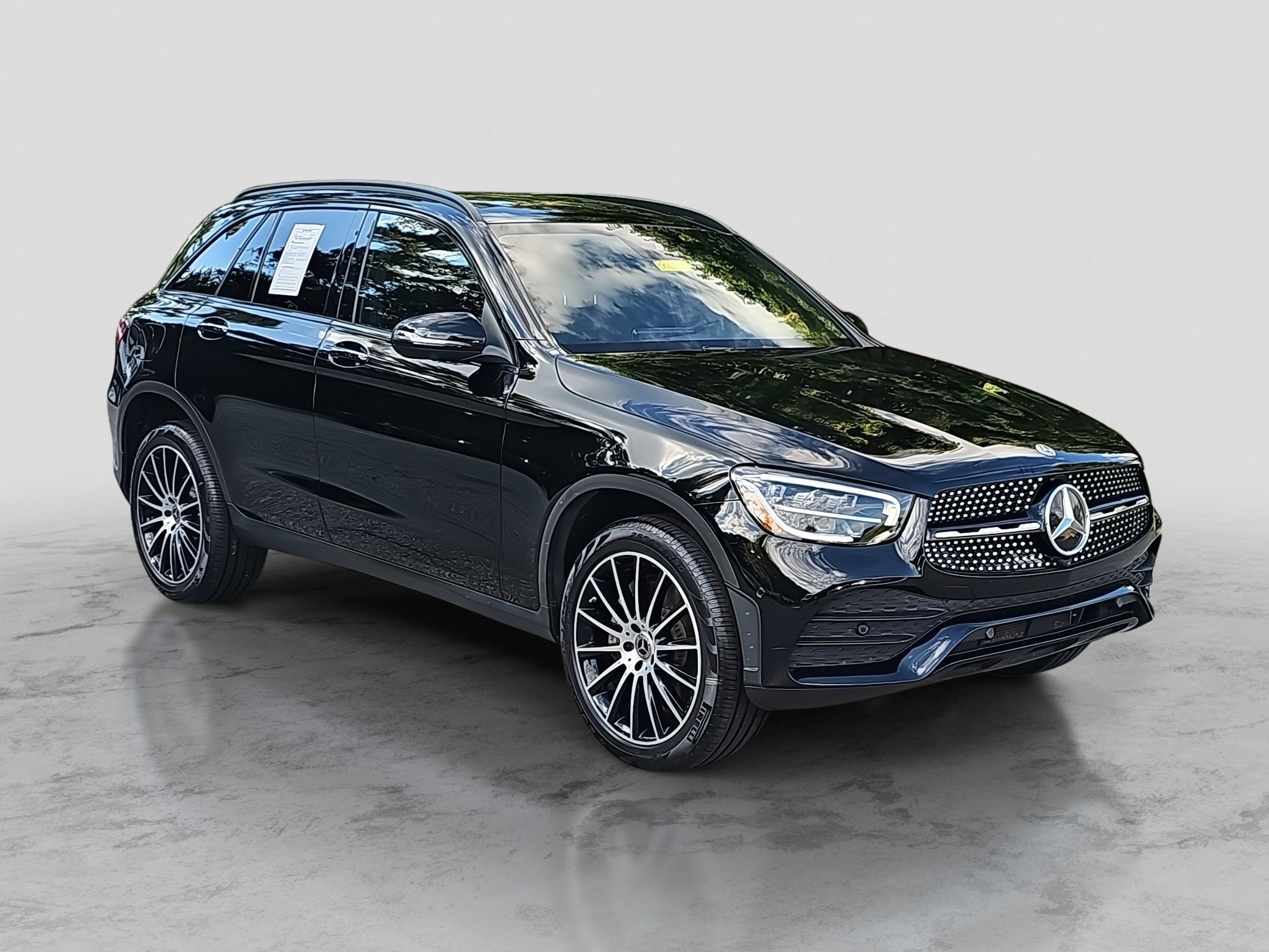 2022 Mercedes Benz GLC 300 AMG photo 3