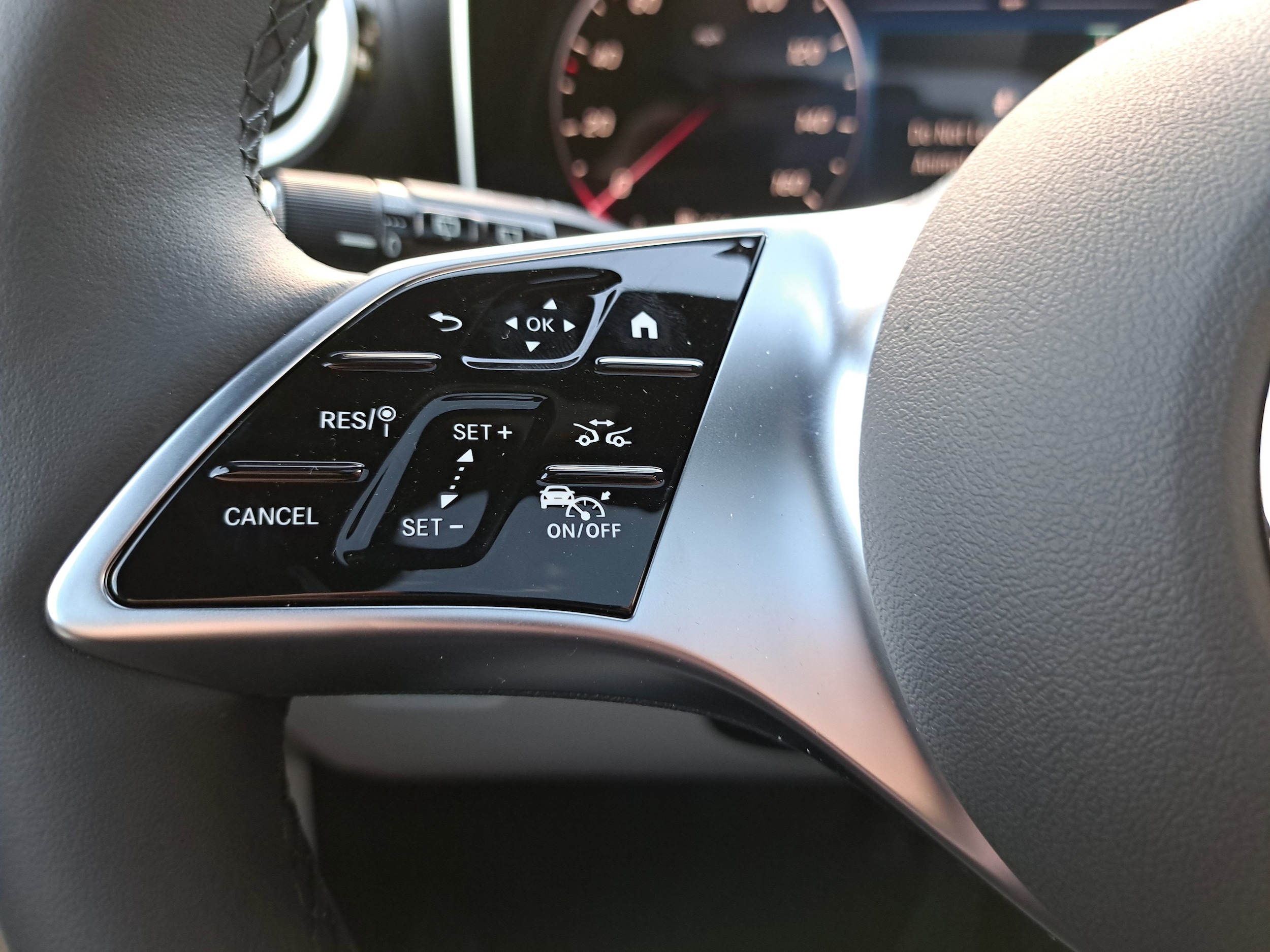 2026 Mercedes-Benz GLC Base - Photo 18