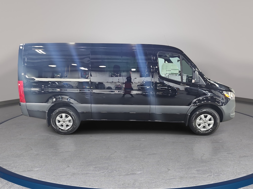 New 2026 Mercedes-Benz Sprinter 2500 Standard Roof 4-Cyl Diesel