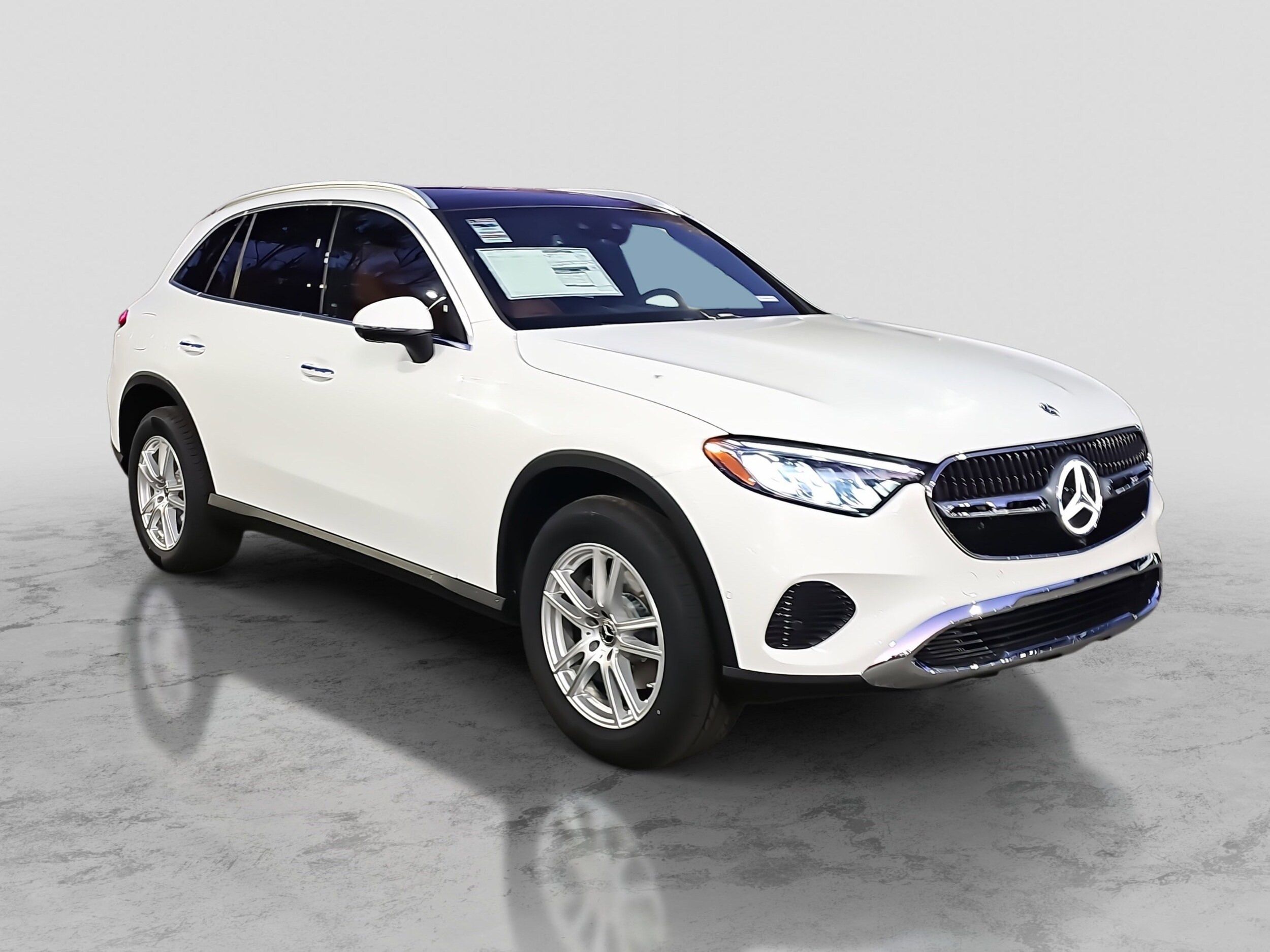 2026 Mercedes Benz GLC 300 photo 3