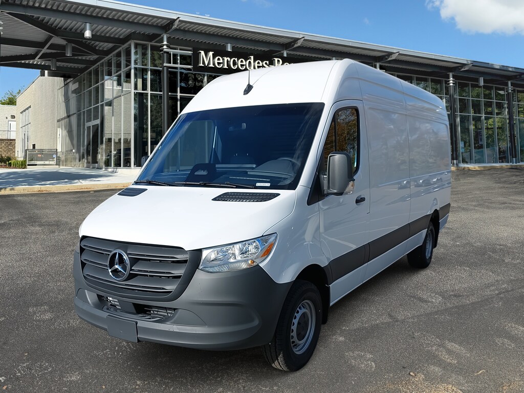 New 2025 Mercedes-Benz Sprinter 3500XD High Roof 4-Cyl Diesel HO Van Cargo Van