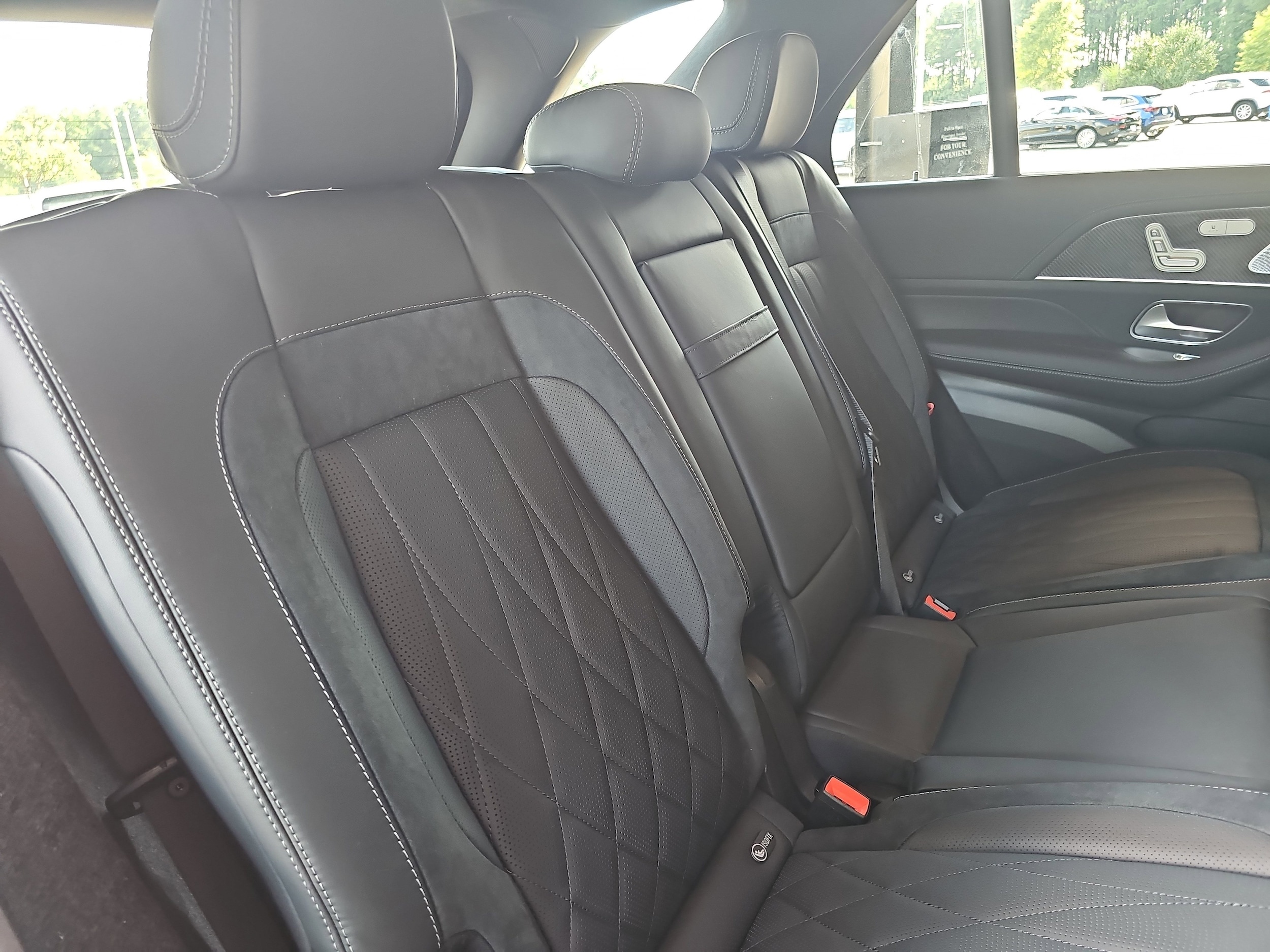 2026 Mercedes-Benz GLE AMG GLE63 S - Photo 12