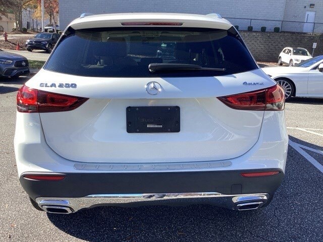 2021 Mercedes Benz GLA 250 4MATIC photo 3