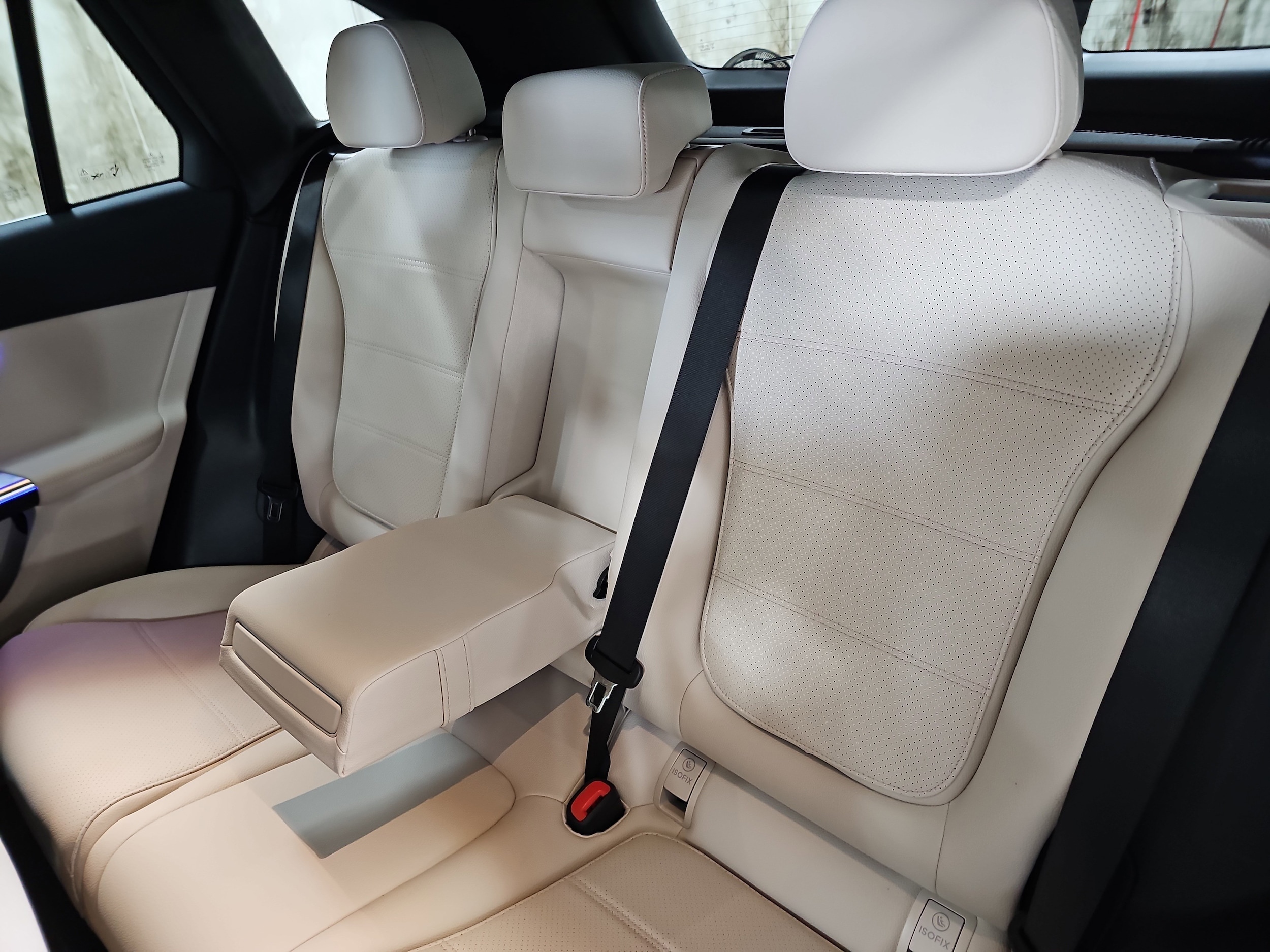 2026 Mercedes-Benz GLC Base - Photo 16
