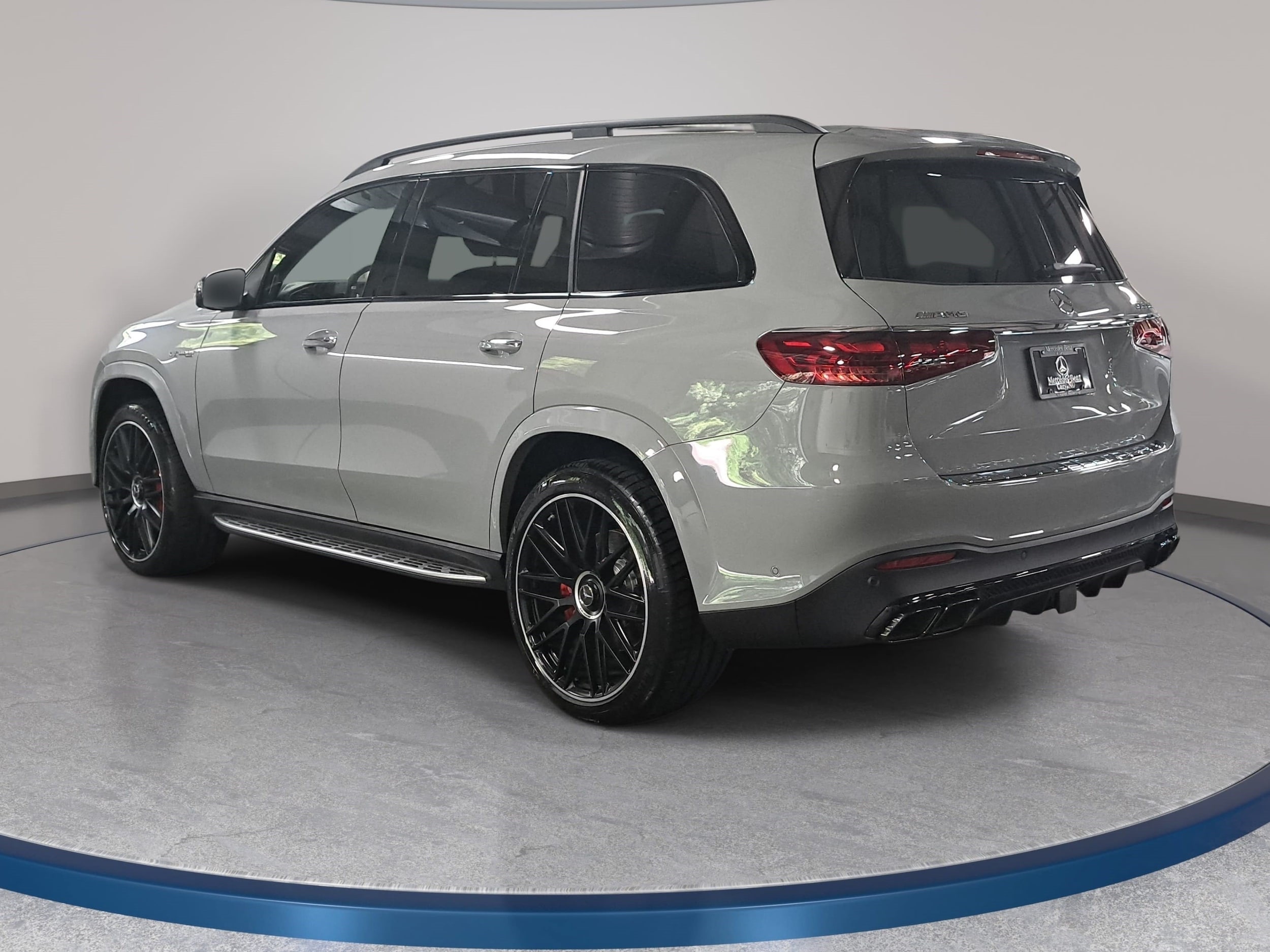 2026 Mercedes-Benz GLS AMG GLS 63 - Photo 7