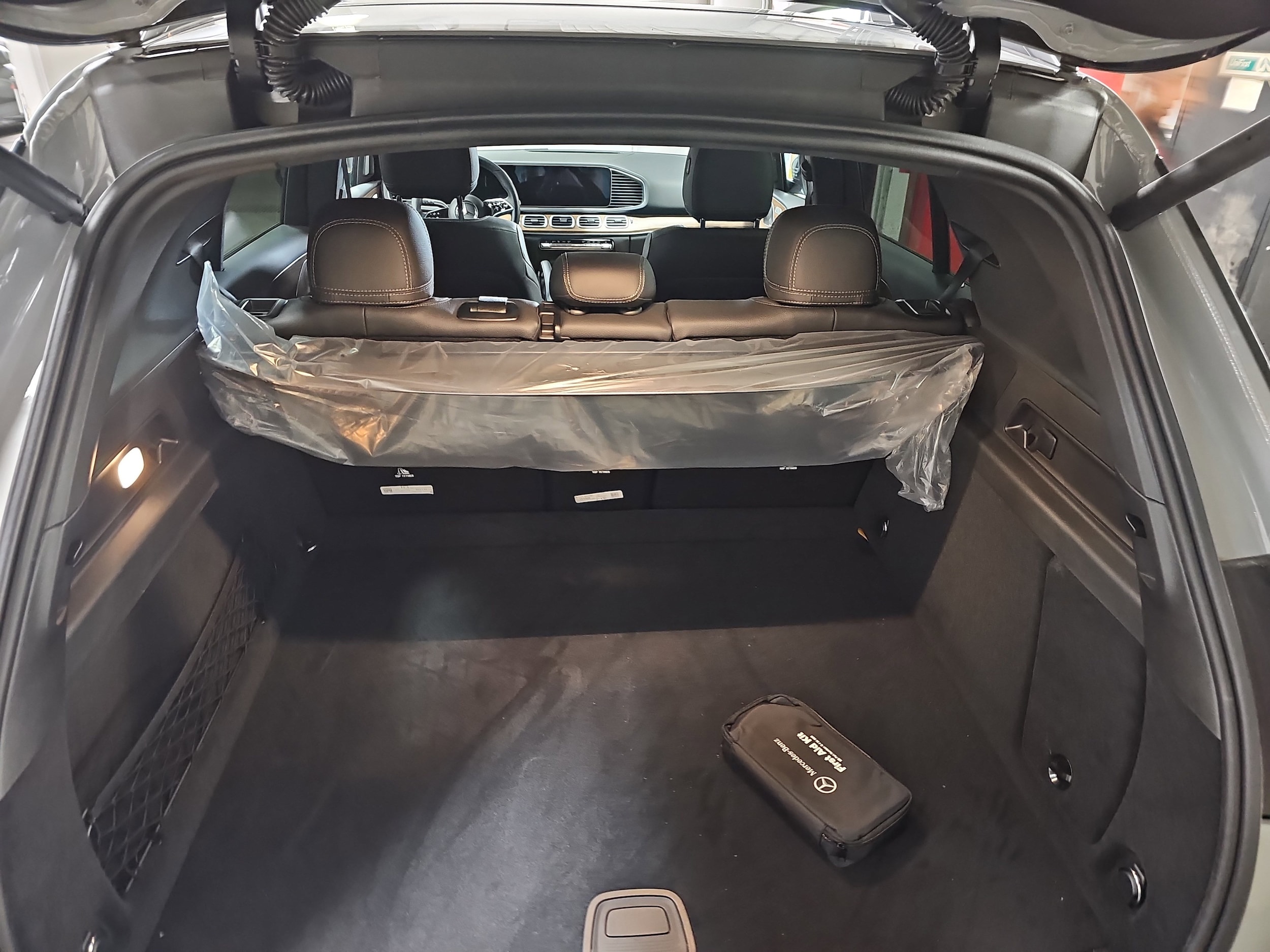 2025 Mercedes-Benz GLE GLE450 - Photo 13