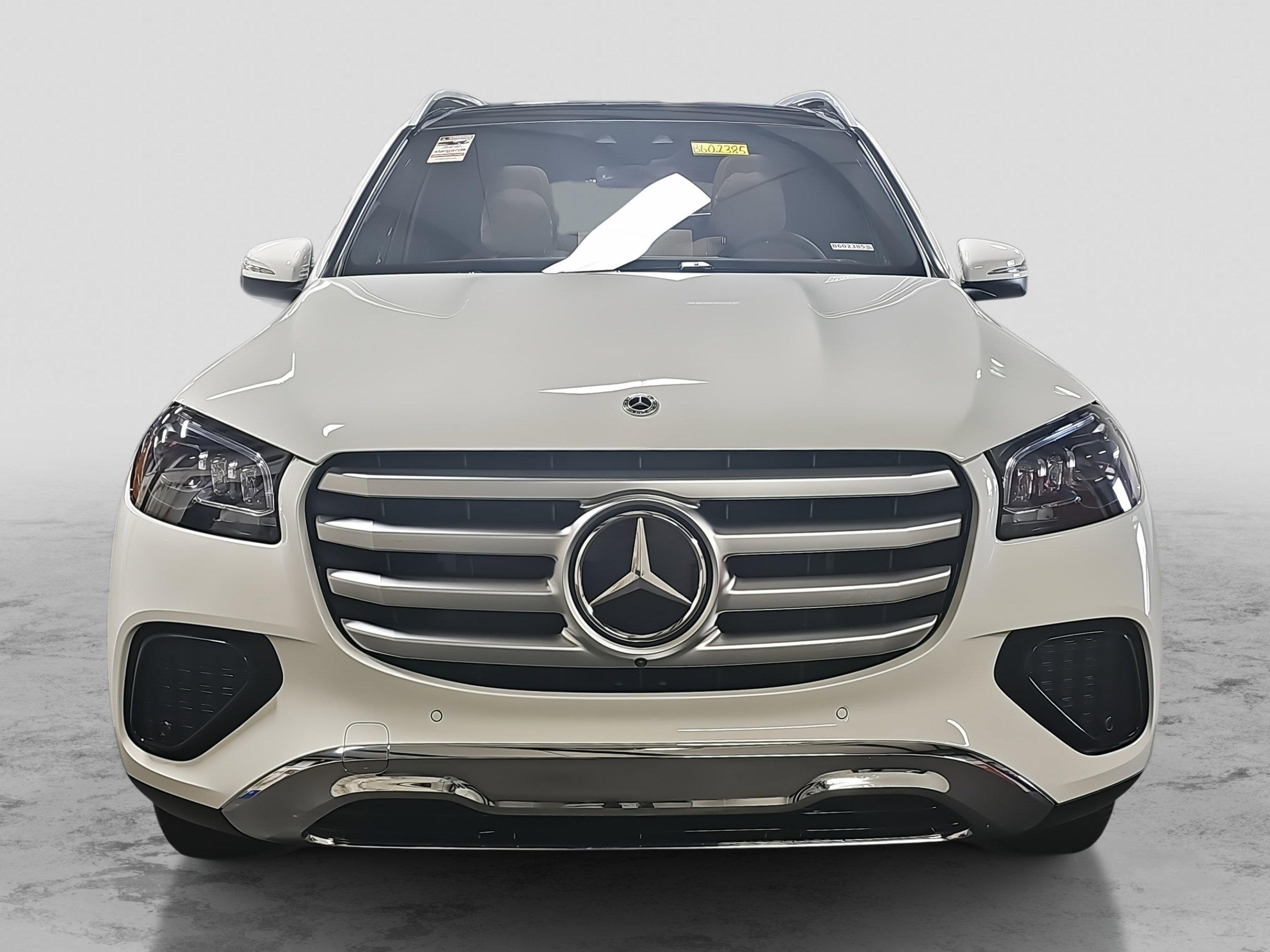 2026 Mercedes Benz GLS 450 4MATIC photo 2