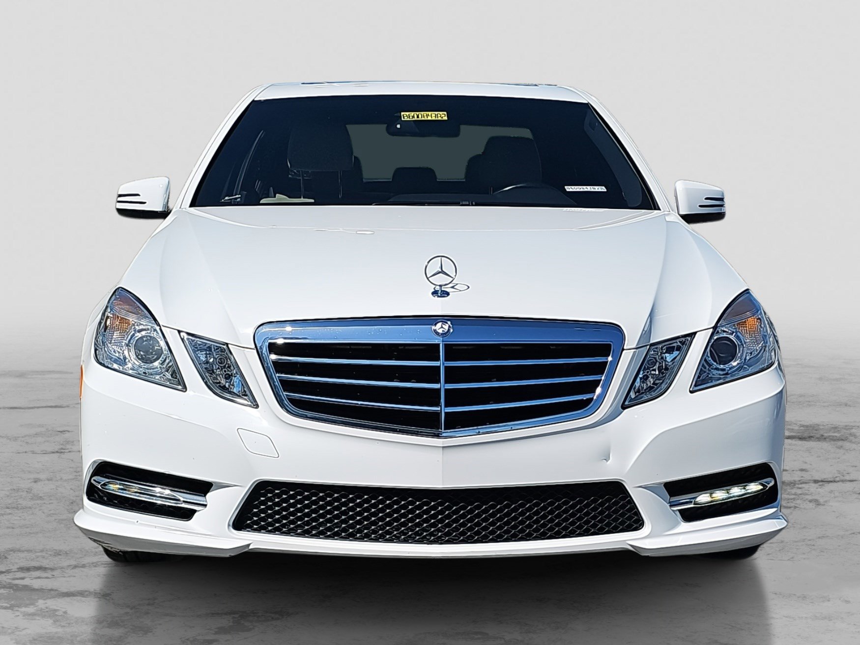 2013 Mercedes Benz E 350 photo 2