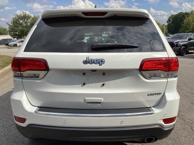 2020 Jeep Grand Cherokee Limited photo 2
