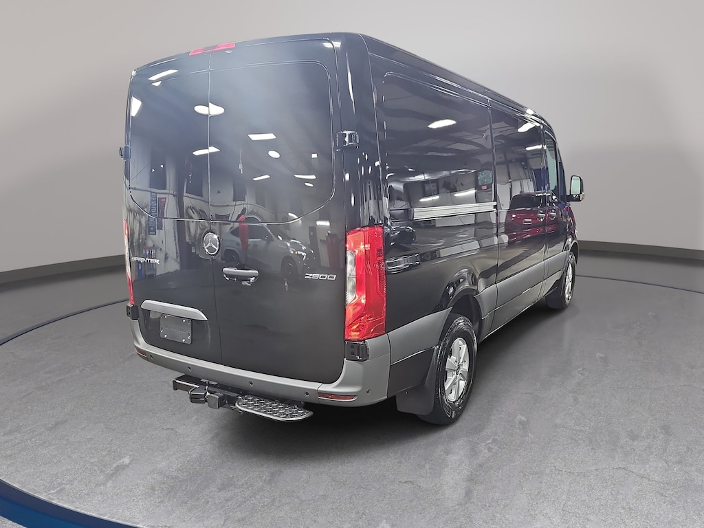 New 2026 Mercedes-Benz Sprinter 2500 Standard Roof 4-Cyl Diesel