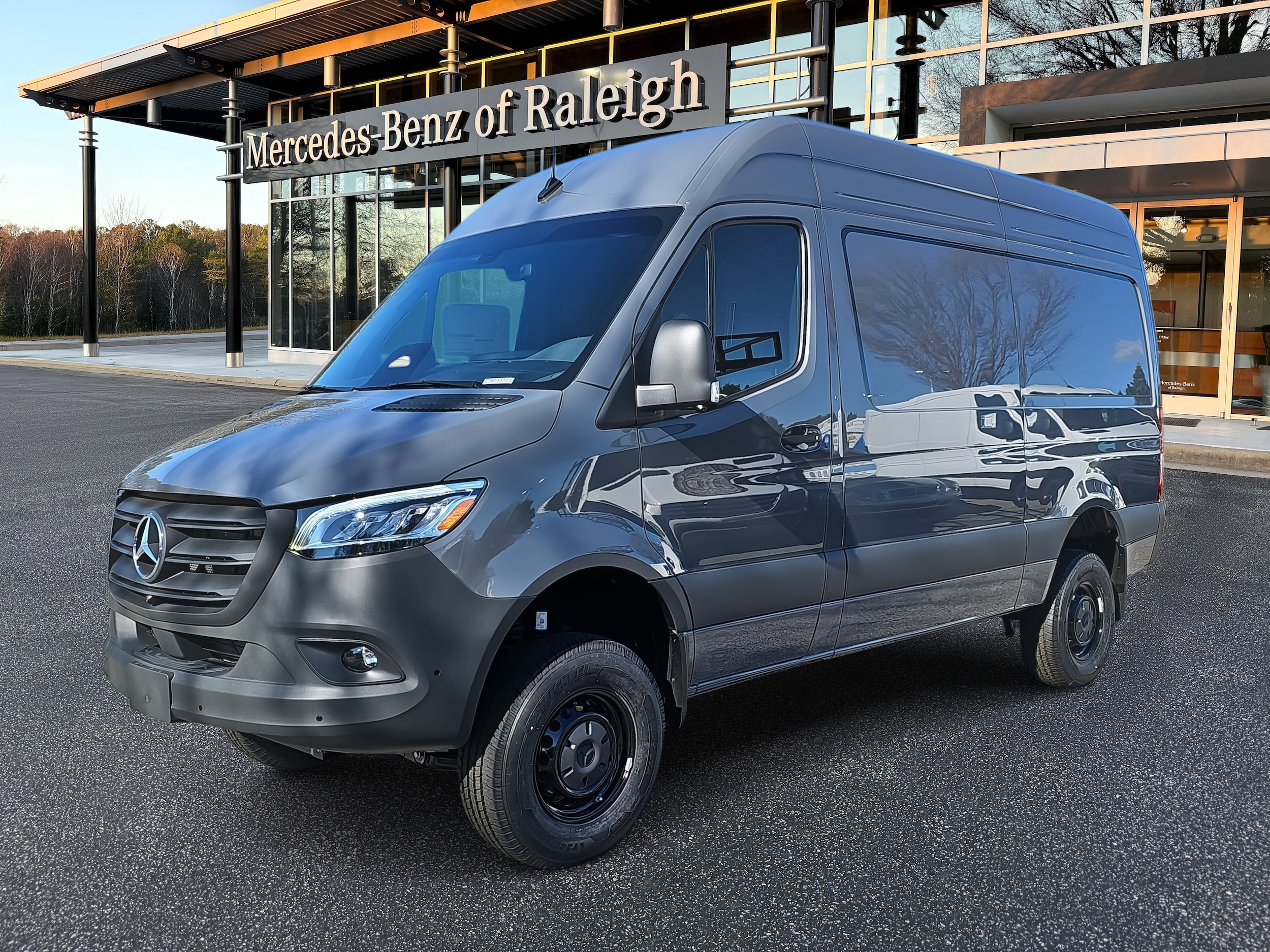 2026 Mercedes-Benz Sprinter Cargo Van Base's photo