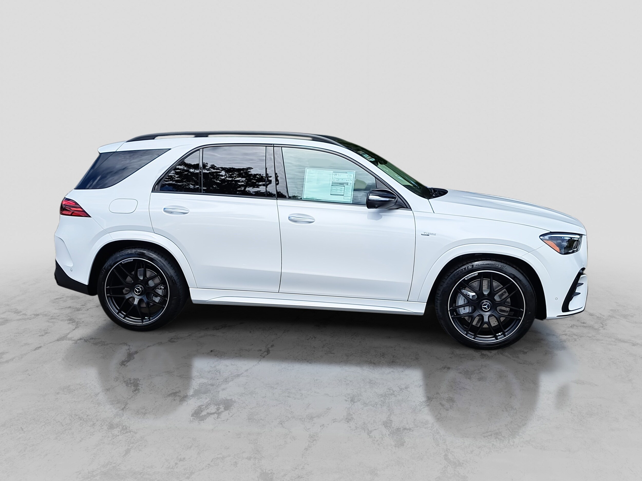 2026 Mercedes Benz GLE AMG 53 photo 2