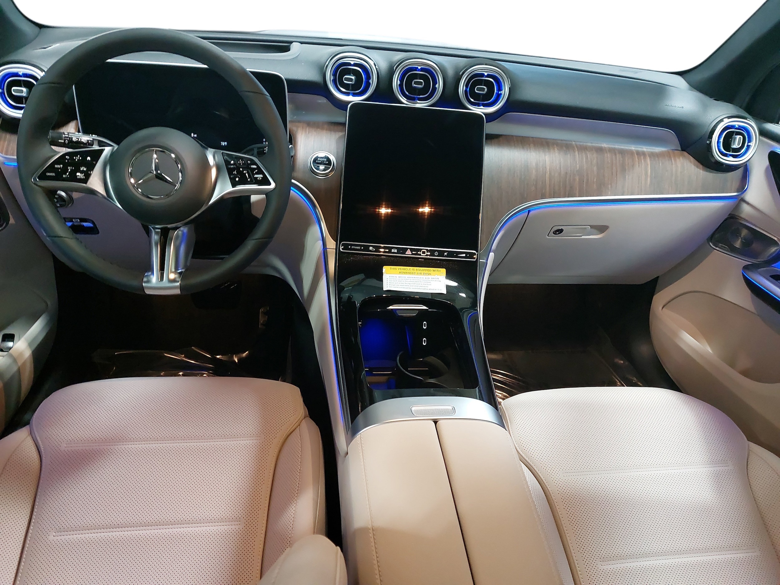 2026 Mercedes-Benz GLC Base - Photo 9