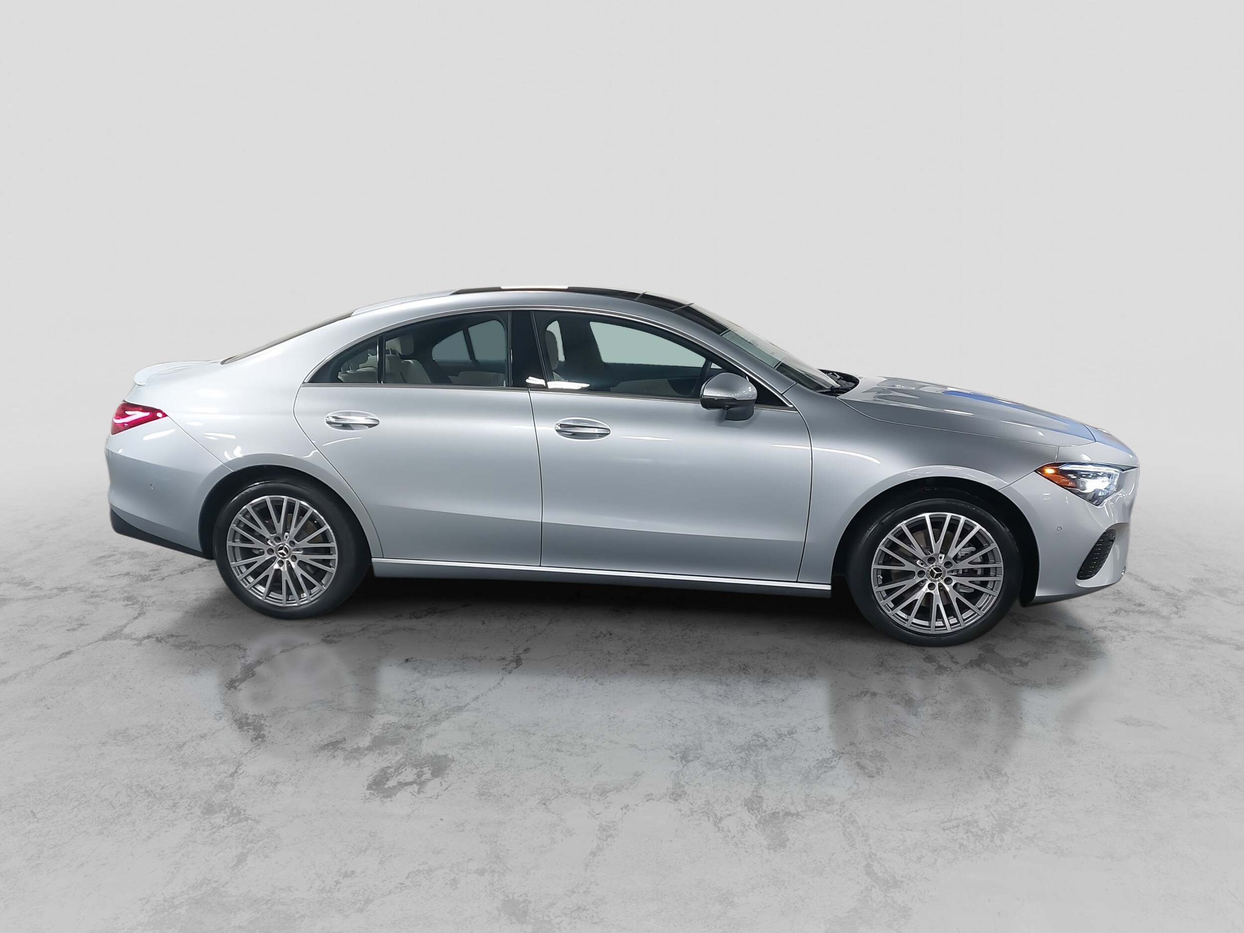 2026 Mercedes Benz CLA 250 photo 4