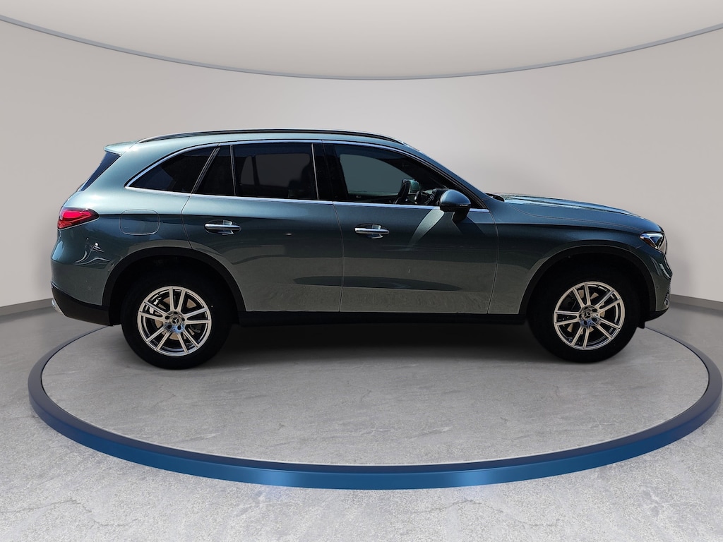 New 2026 Mercedes-Benz GLC 300 SUV