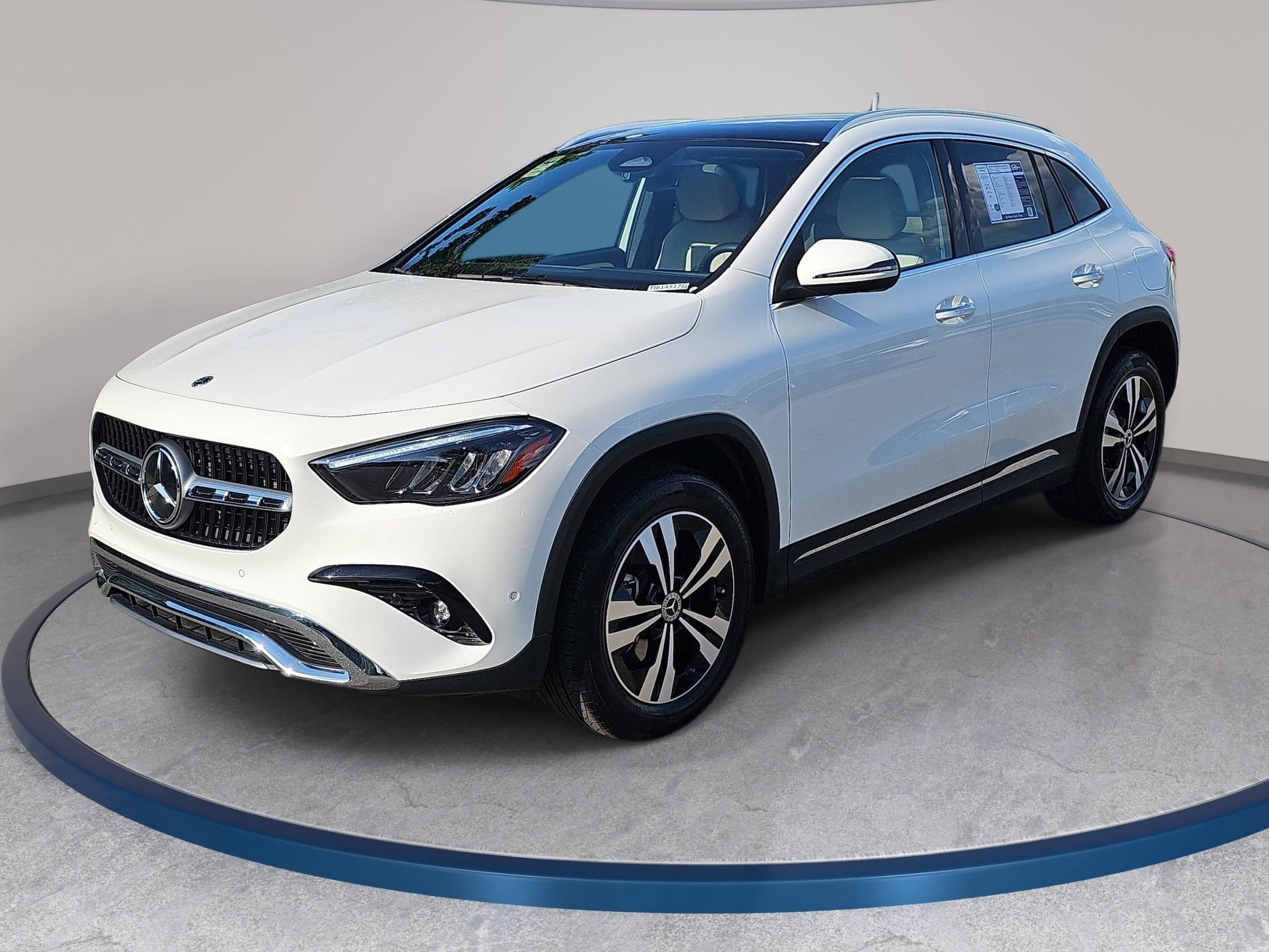 2026 Mercedes-Benz GLA GLA 250's photo