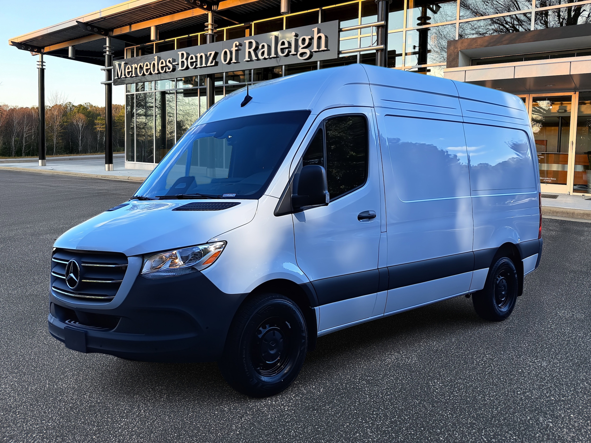 2026 Mercedes-Benz Sprinter Cargo Van Base's photo