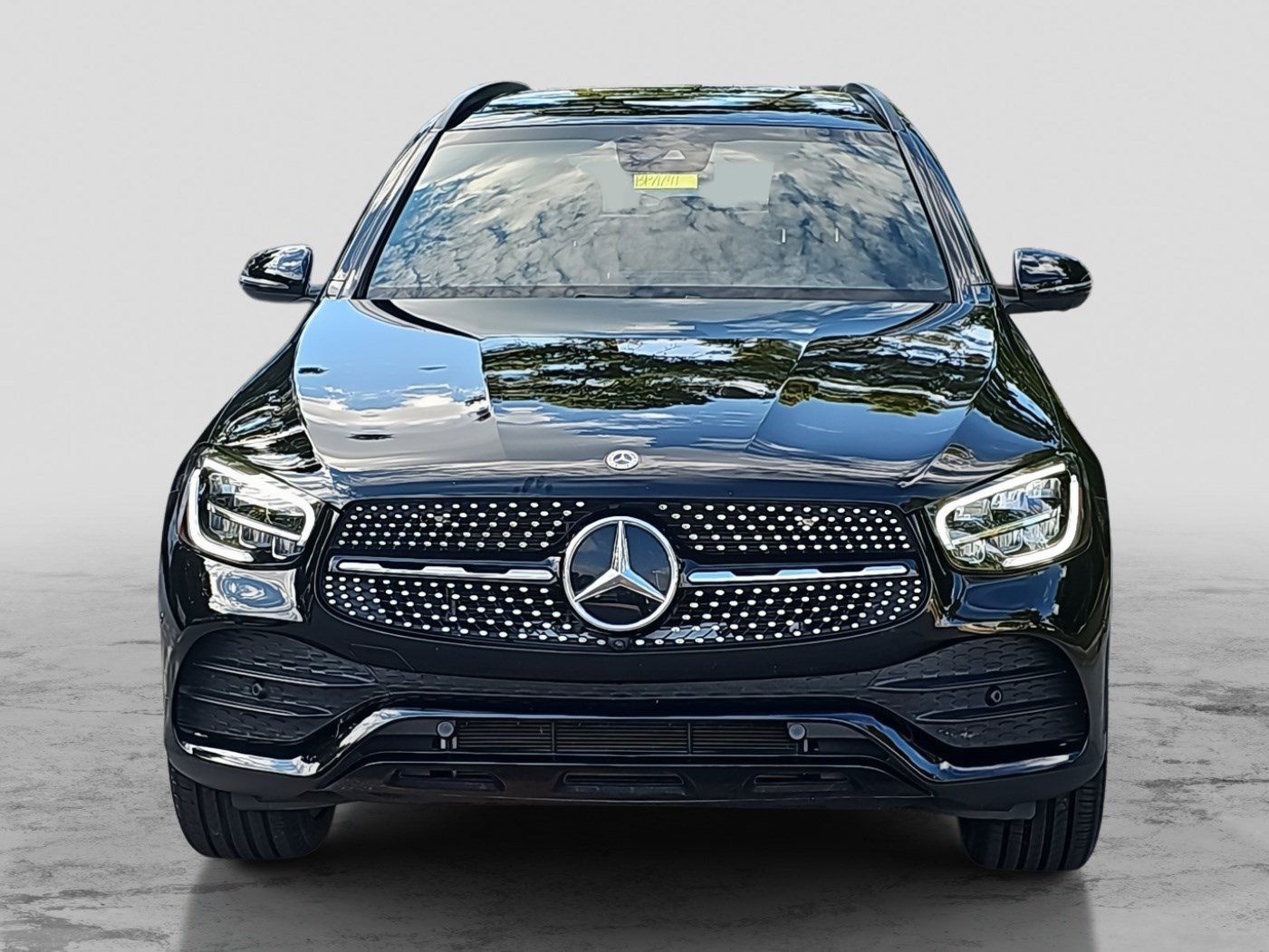 2022 Mercedes Benz GLC 300 AMG photo 2