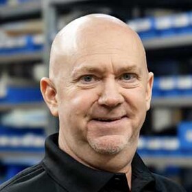 Staff member Jason Riggan from ID_966fd0654399