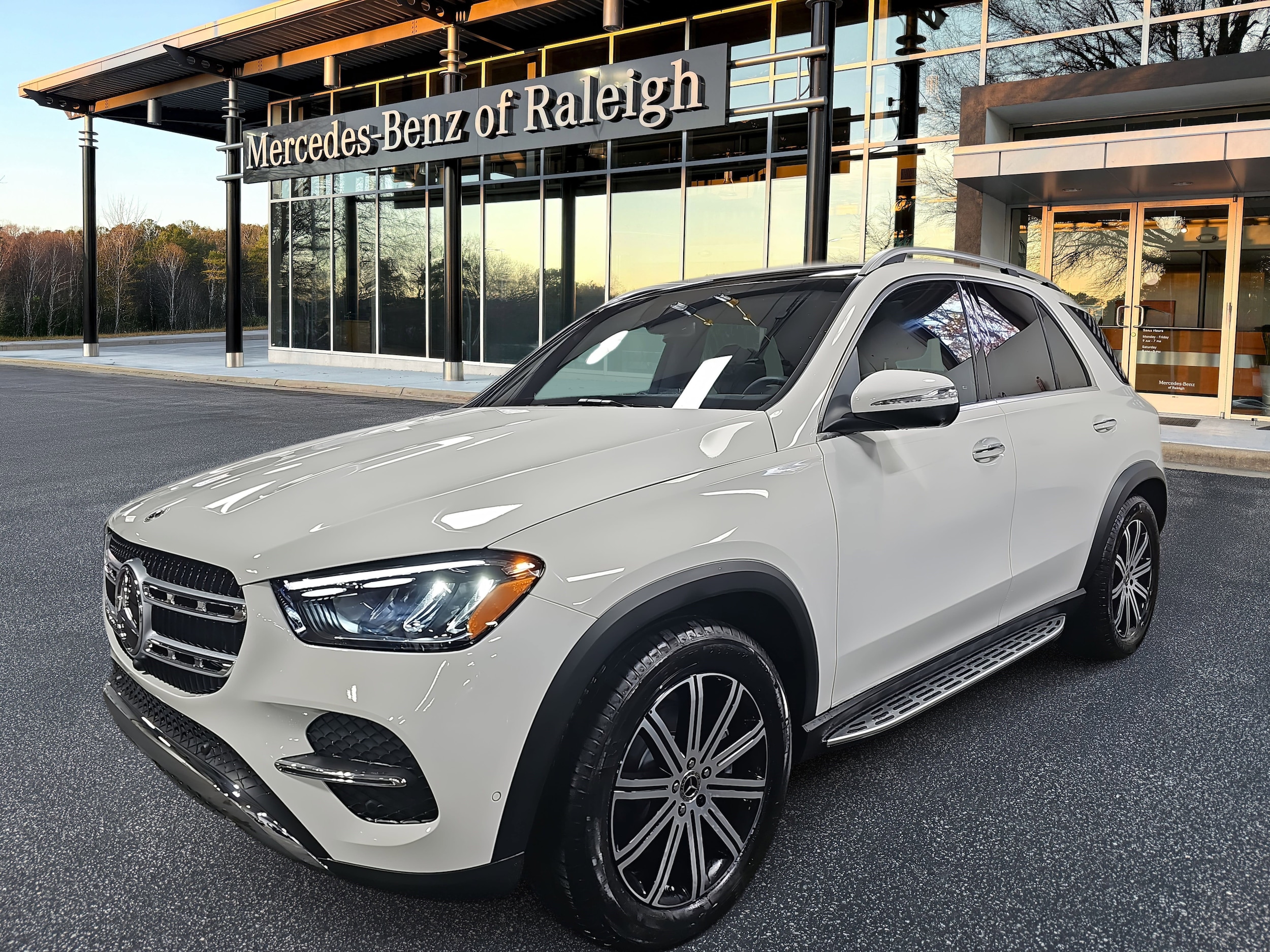 2026 Mercedes-Benz GLE GLE350's photo