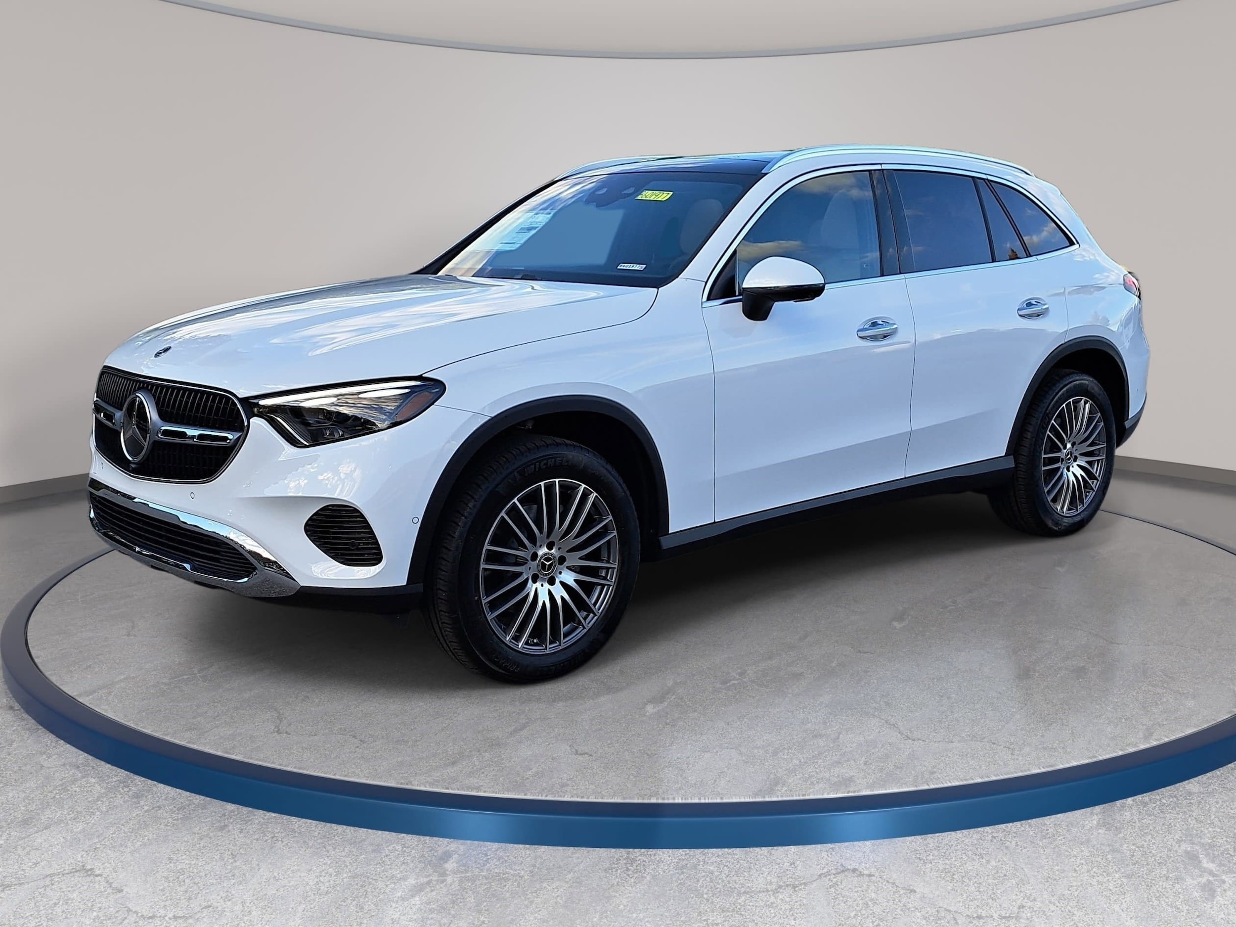 2026 Mercedes-Benz GLC