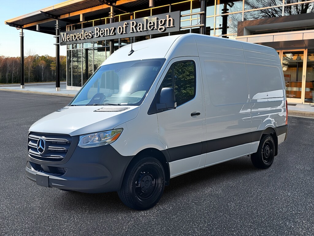 New 2026 Mercedes-Benz Sprinter 2500 Standard Roof 4-Cyl Diesel HO Van Cargo Van