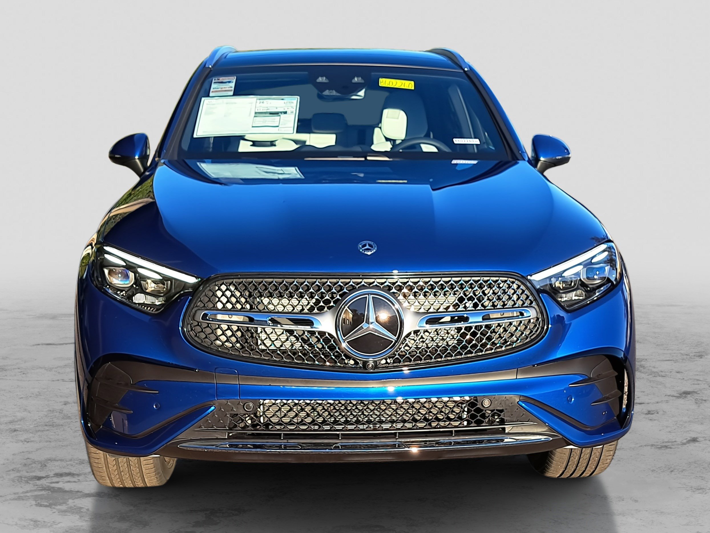 2026 Mercedes Benz GLC 300 4MATIC photo 2