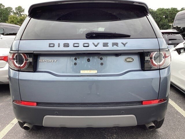 2019 Land Rover Discovery Sport SE photo 3