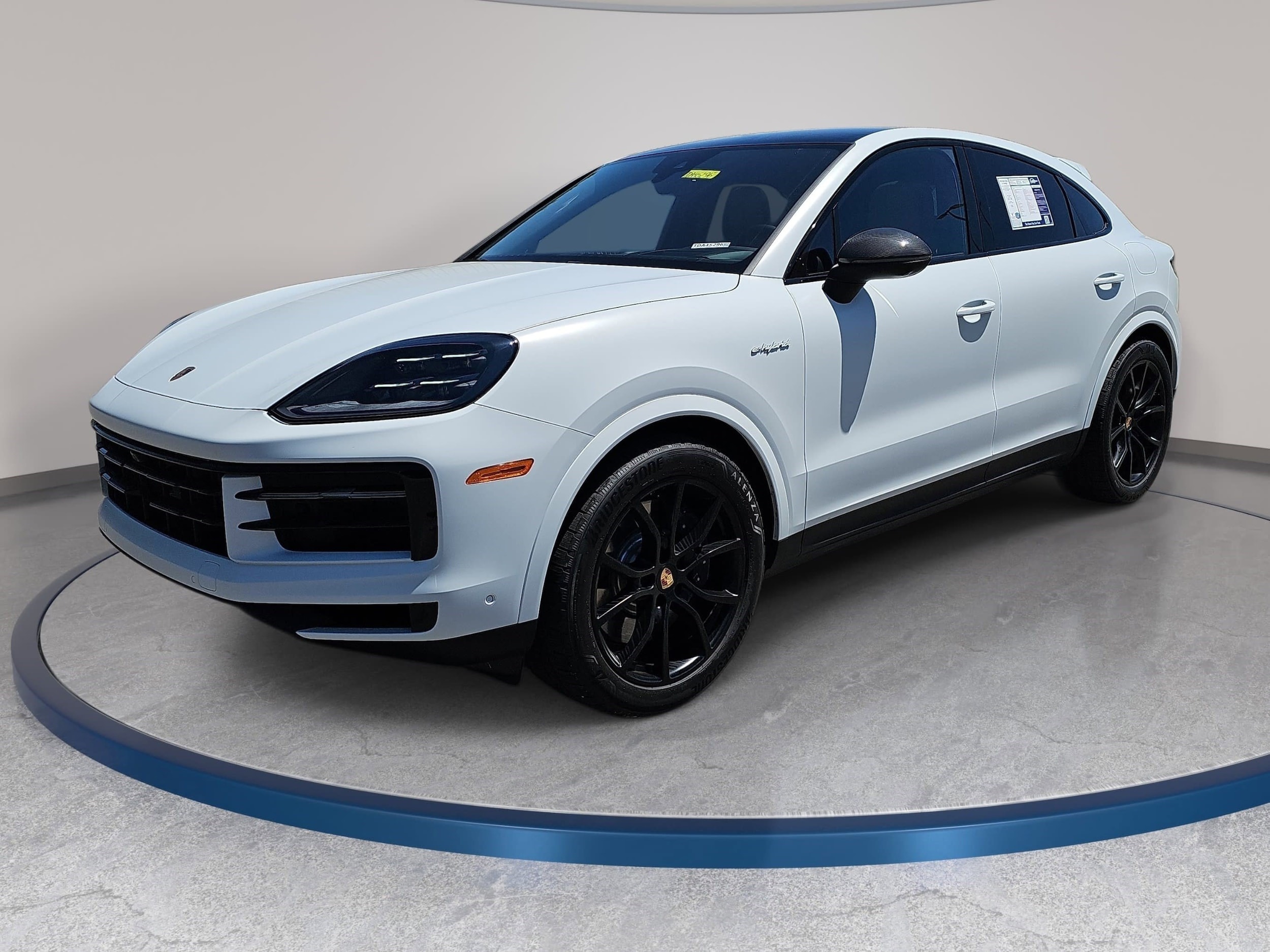 2026 Porsche Cayenne E-Hybrid's photo