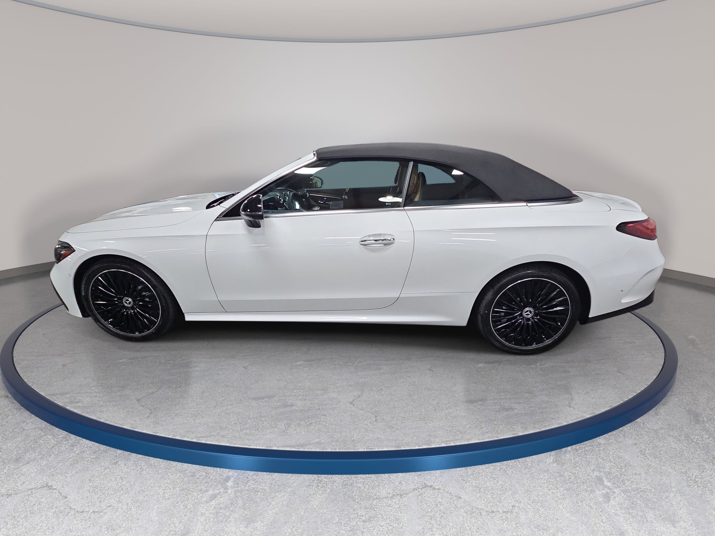 2026 Mercedes-Benz CLE CLE 450 - Photo 8