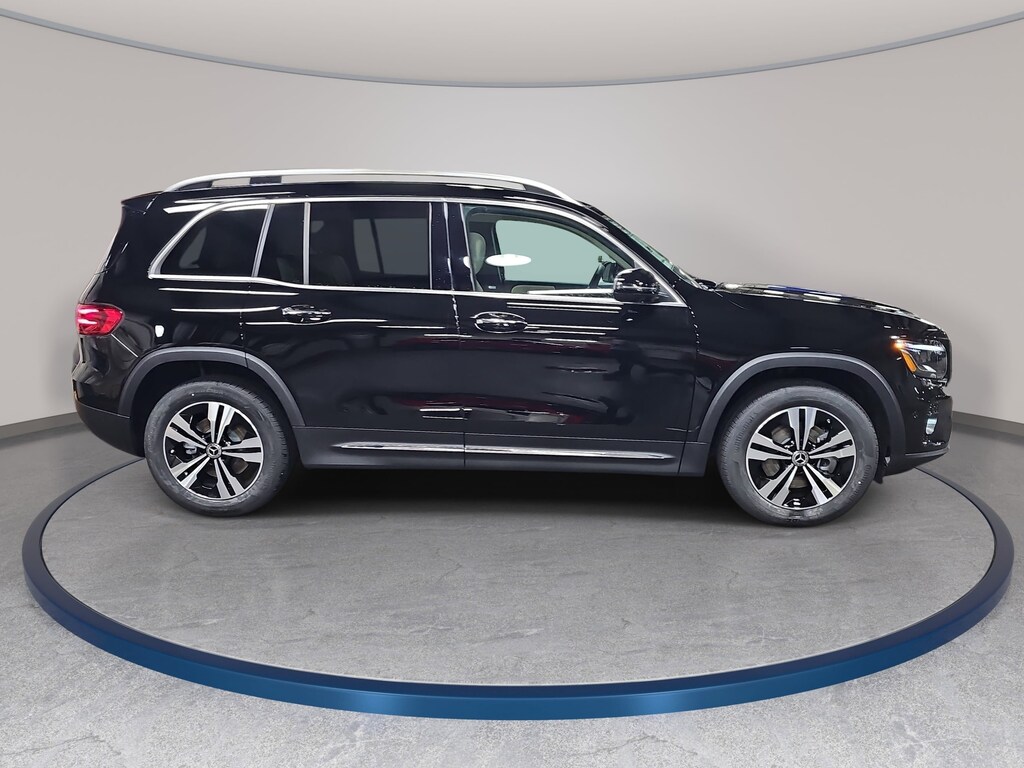 New 2026 Mercedes-Benz GLB 250 SUV