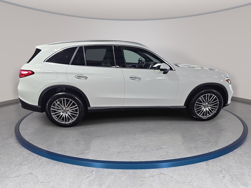 New 2026 Mercedes-Benz GLC 300 SUV